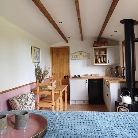 Luxury Retreat Near - Adults Only 3* York