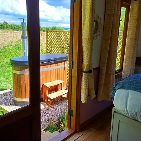 Luxury Retreat Near - Adults Only